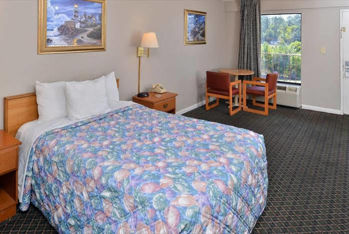 Americas Best Value Inn - Augusta / South Экстерьер фото