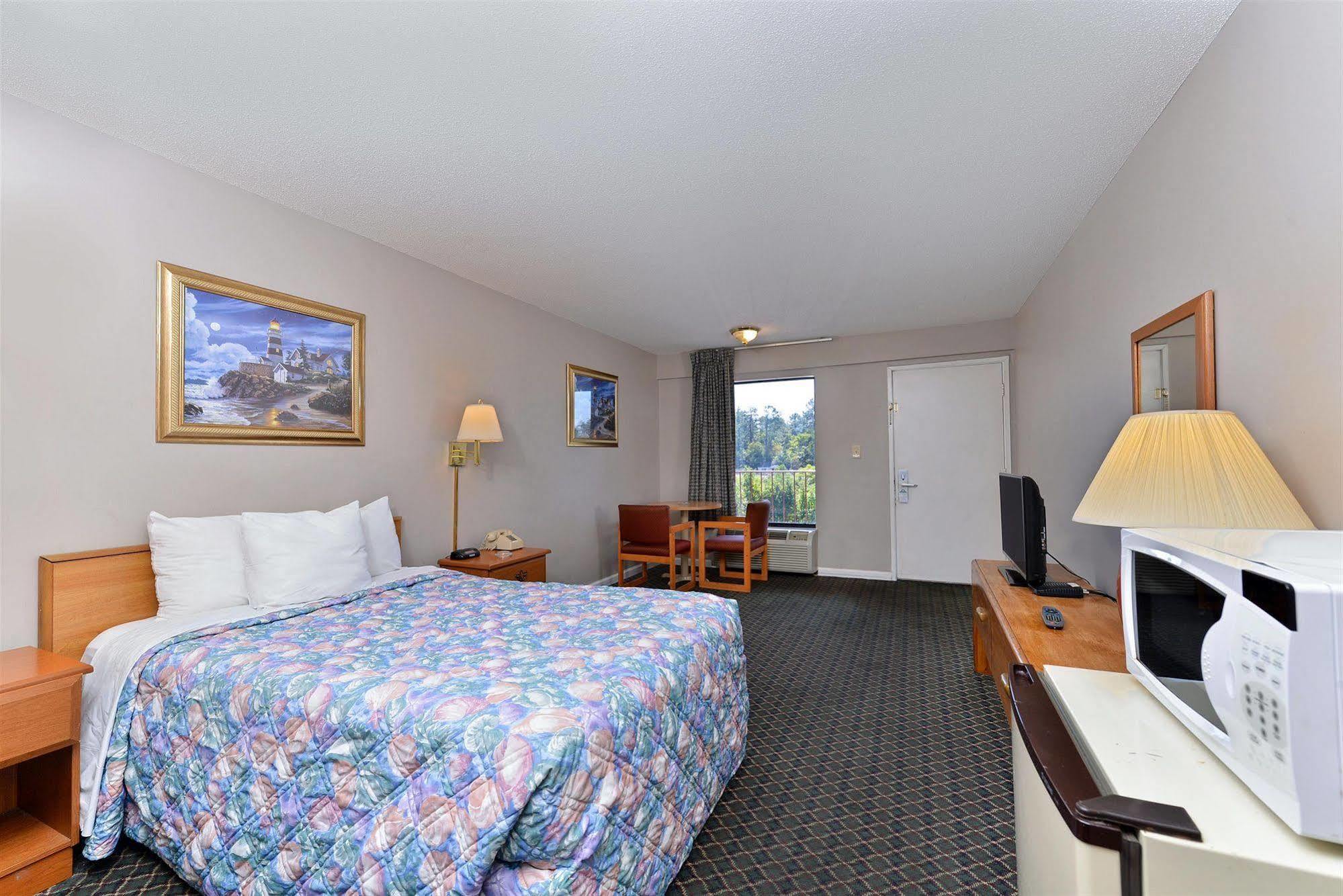 Americas Best Value Inn - Augusta / South Экстерьер фото